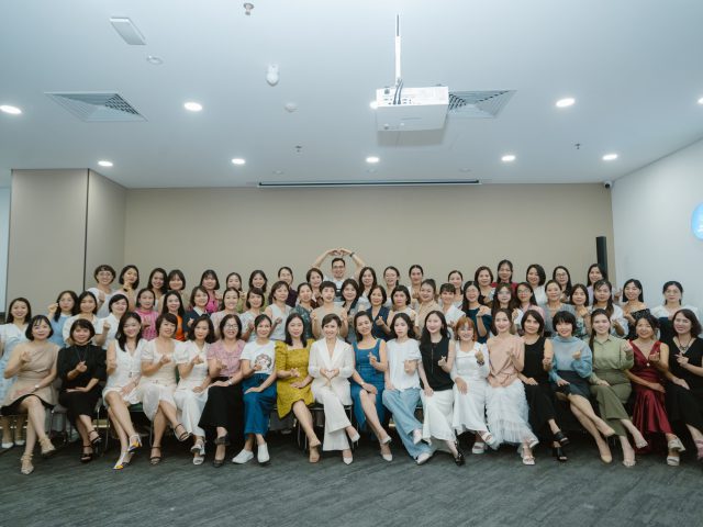 PHONG THÁI THANH LỊCH _ AMWAY