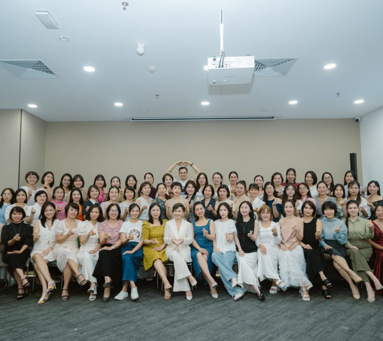 PHONG THÁI THANH LỊCH _ AMWAY